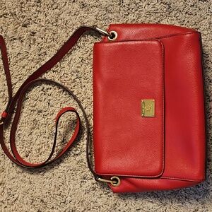 RALPH LAUREN Agdon Messenger Crossbody Bag

Red